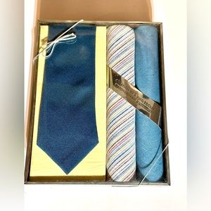 Vintage Tie and Hankercheifs